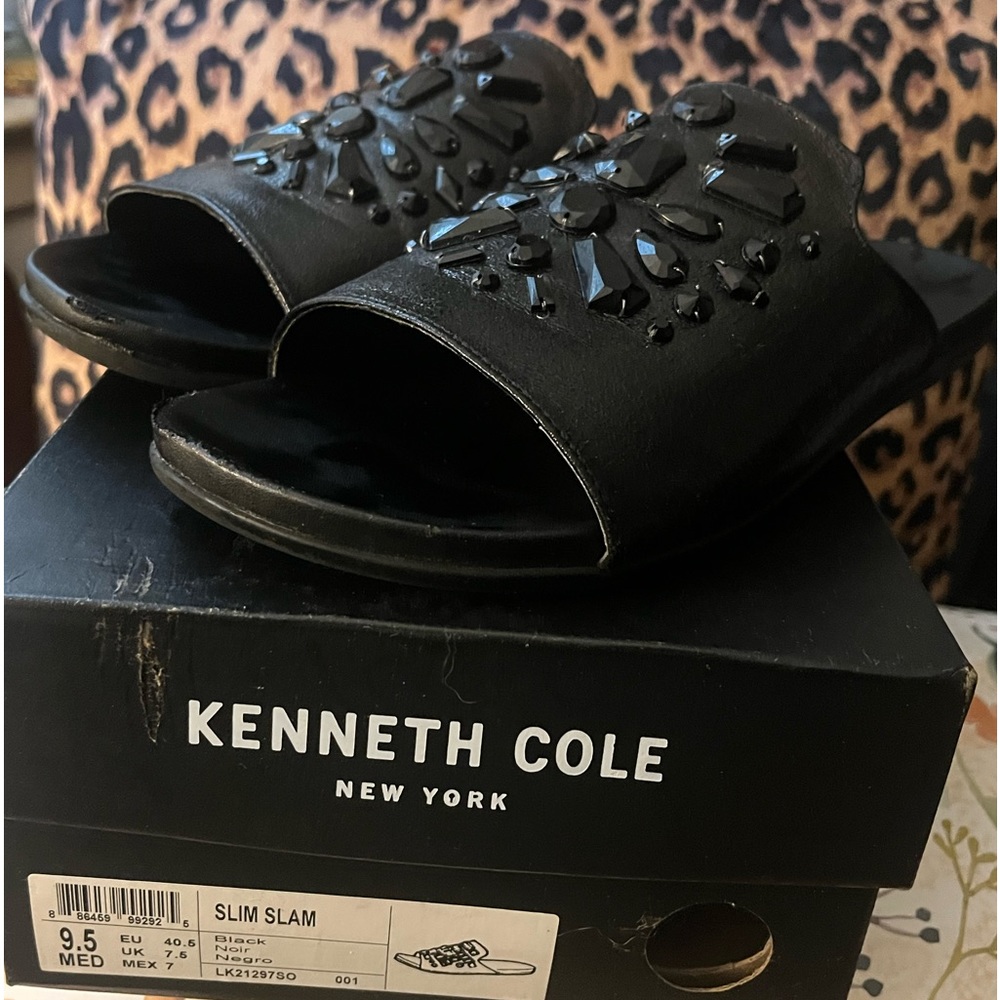 KENNETH COLE SANDALS (WORN ONCE!!!!)